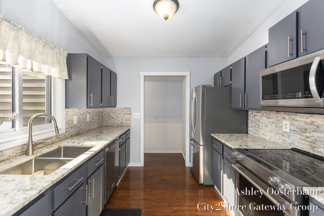 17265 Rolling Dunes Drive, West Olive, MI 49460