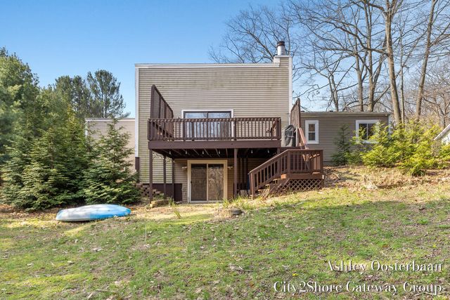 17265 Rolling Dunes Drive, West Olive, MI 49460