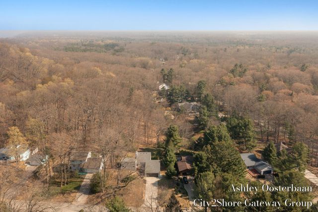 17265 Rolling Dunes Drive, West Olive, MI 49460