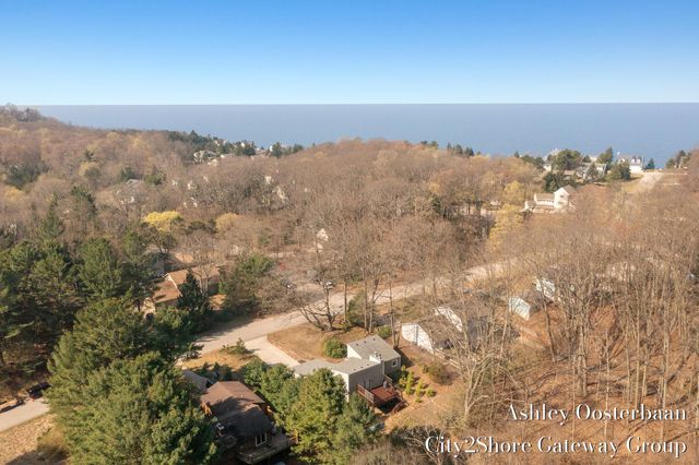 17265 Rolling Dunes Drive, West Olive, MI 49460