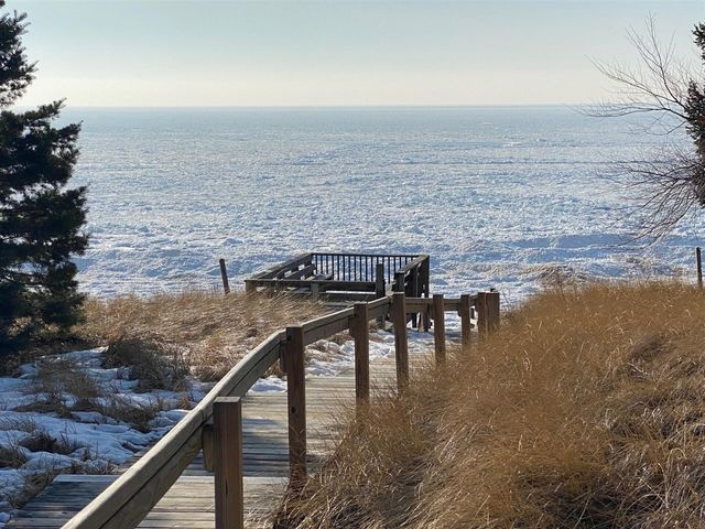 17265 Rolling Dunes Drive, West Olive, MI 49460