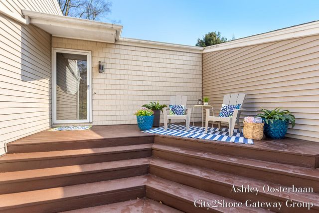 17265 Rolling Dunes Drive, West Olive, MI 49460