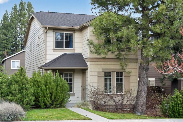 20252 Badger Road, Bend, OR 97702