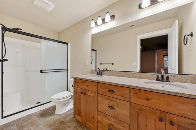 20252 Badger Road, Bend, OR 97702