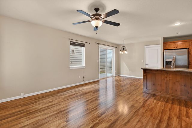 20252 Badger Road, Bend, OR 97702