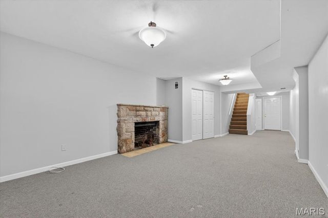23 Rio Vista Drive, Ladue, MO 63124