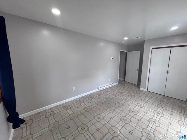 409 Oak Avenue, Torrington, CT 06790