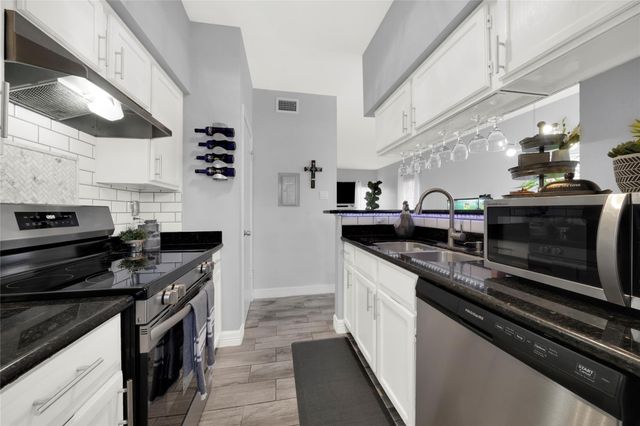 3600 Jeanetta Street 601, Houston, TX 77063