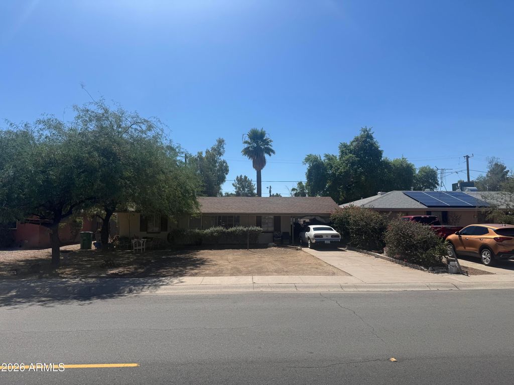 27 E LOMA LINDA Boulevard, Goodyear, AZ 85338 — exterior