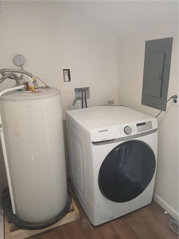 47 Wellington DR, Hampton, VA 23666