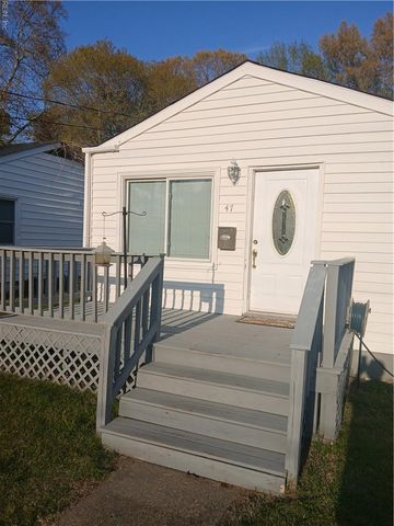 47 Wellington DR, Hampton, VA 23666