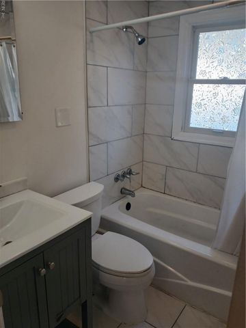 47 Wellington DR, Hampton, VA 23666