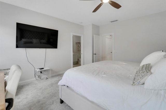 73 Laurel Oaks Circle, Jupiter, FL 33469