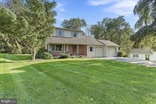 204 COLWYN TER, West Chester, PA 19380