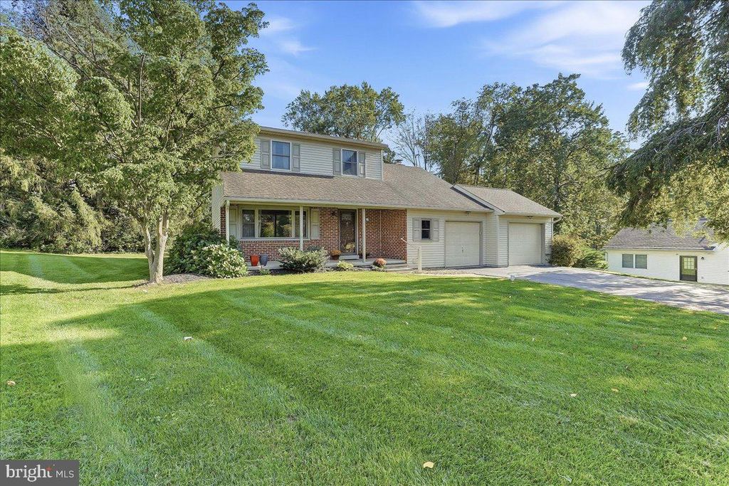 204 COLWYN TER, West Chester, PA 19380