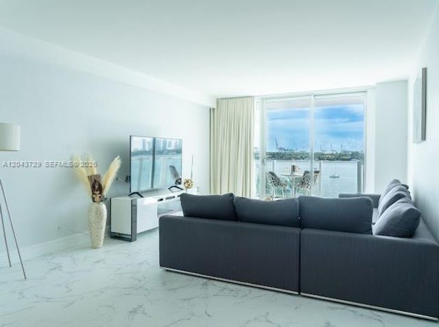 1100 West Ave 510, Miami Beach, FL 33139
