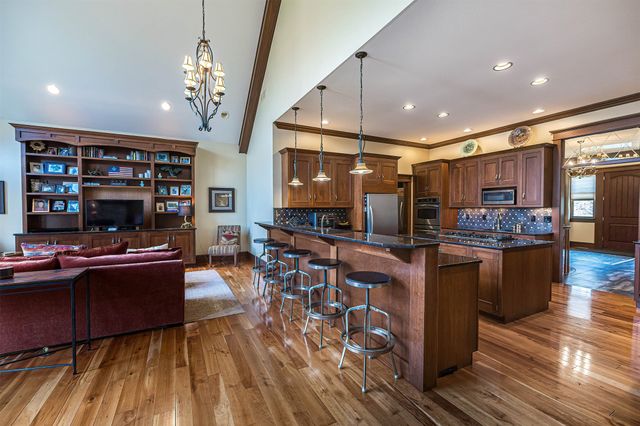 9214 TANNERY Road, Girard, PA 16417