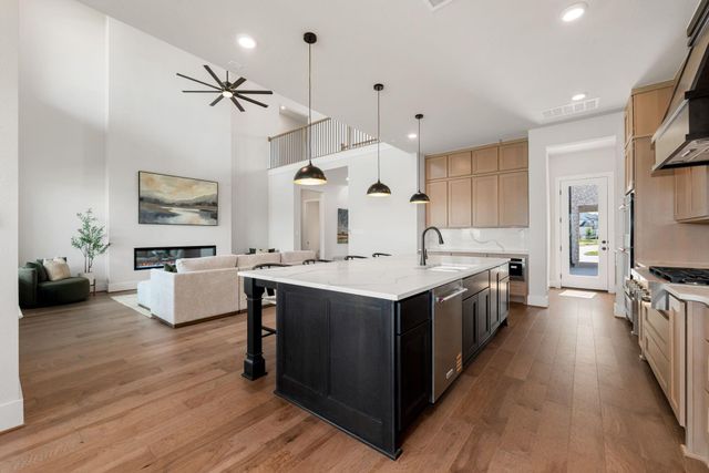 1222 Crown Forest Drive, Missouri City, TX 77459