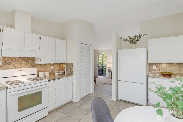 2203 NE 177th Street, Shoreline, WA 98155