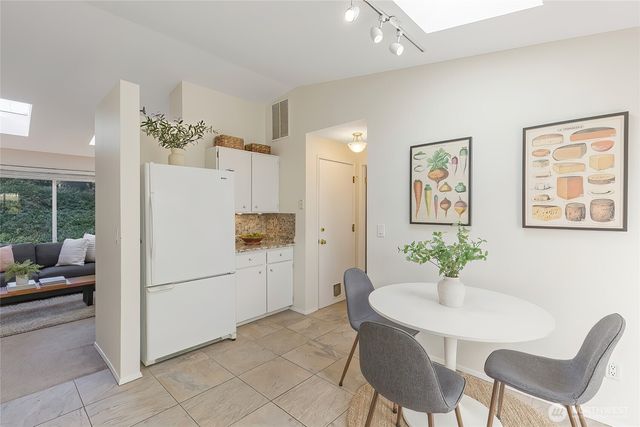 2203 NE 177th Street, Shoreline, WA 98155