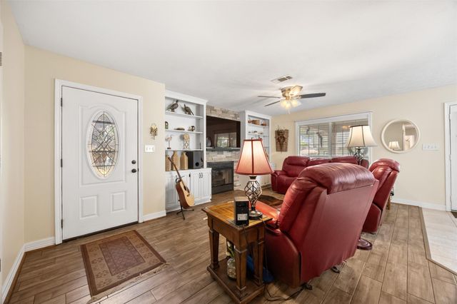 80 Indian Harbor, Trinity, TX 75862