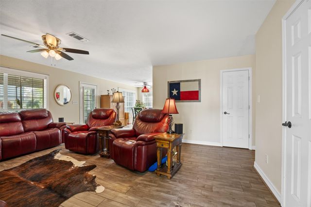 80 Indian Harbor, Trinity, TX 75862