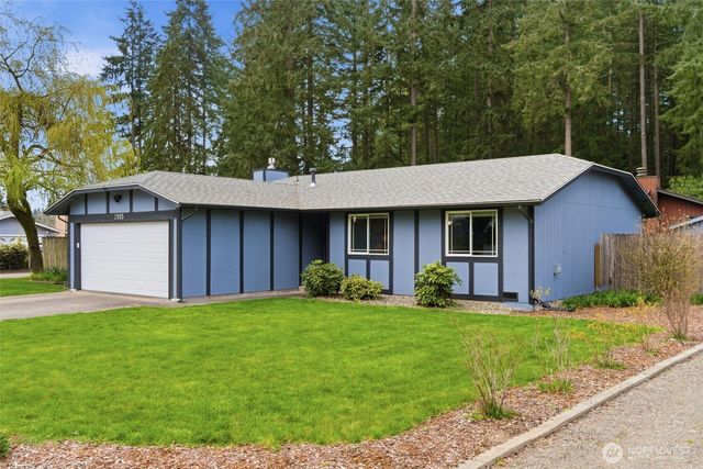 2955 Pancho Villa Place SE, Port Orchard, WA 98366