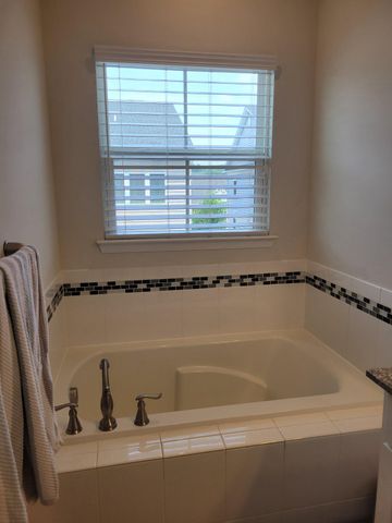 510 SAPPHIRE DR, Malvern, PA 19355