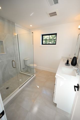 20 Crescent Road 20, Needham, MA 02494
