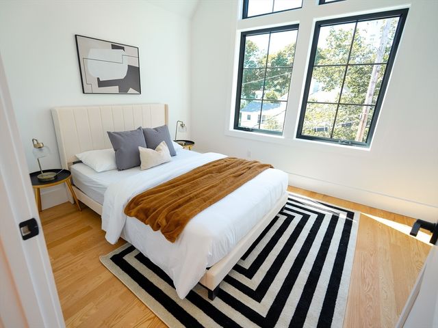 20 Crescent Road 20, Needham, MA 02494