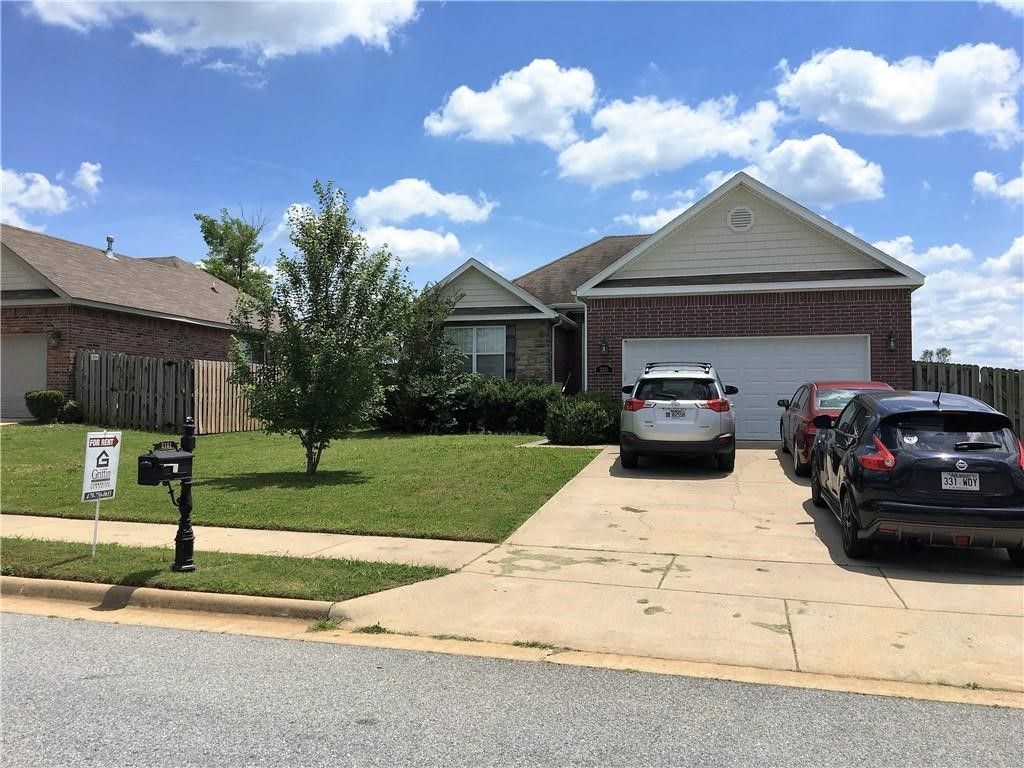 3101 Brushwood Street, Springdale, AR 72764