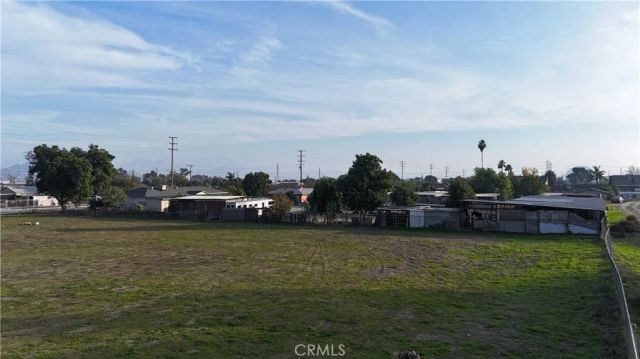 11048 Cactus, Bloomington, CA 92316