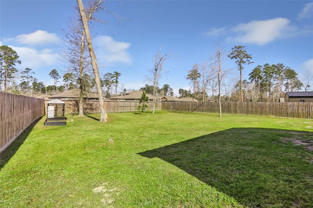 811 Republic Road, New Caney, TX 77357