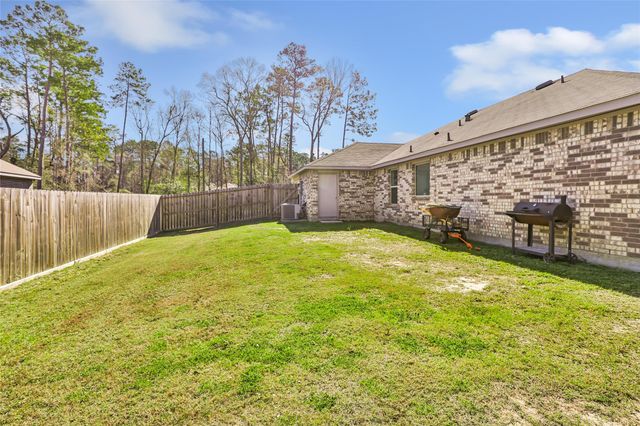 811 Republic Road, New Caney, TX 77357