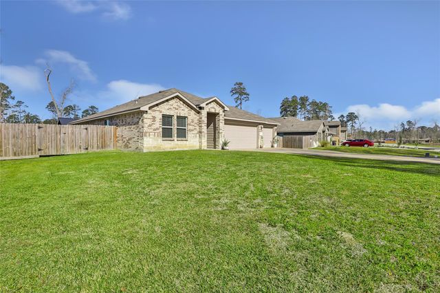 811 Republic Road, New Caney, TX 77357