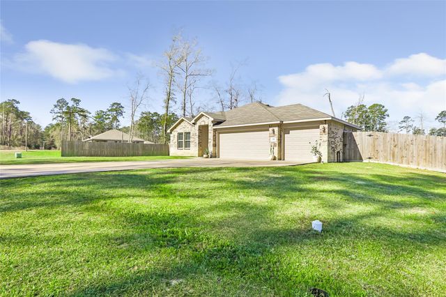 811 Republic Road, New Caney, TX 77357