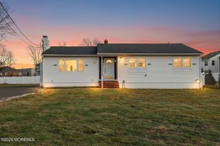 17 S Main Street, Marlboro, NJ 07746