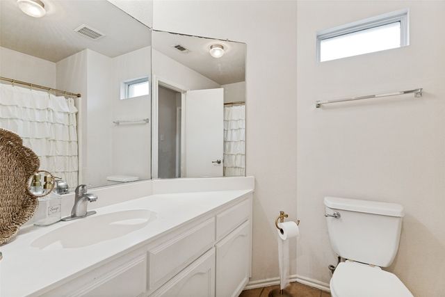 6432 Geneva Lane, Fort Worth, TX 76131