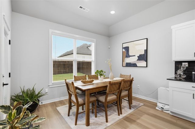 5905 Chiefs Avenue, Bentonville, AR 72713
