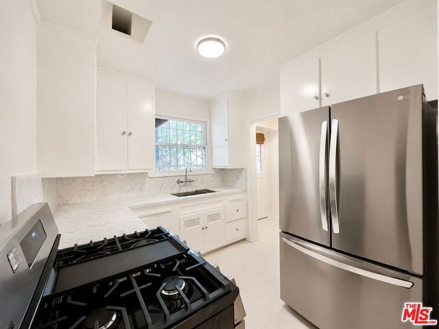 1263 Havenhurst Drive, West Hollywood, CA 90046