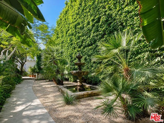 1263 Havenhurst Drive, West Hollywood, CA 90046