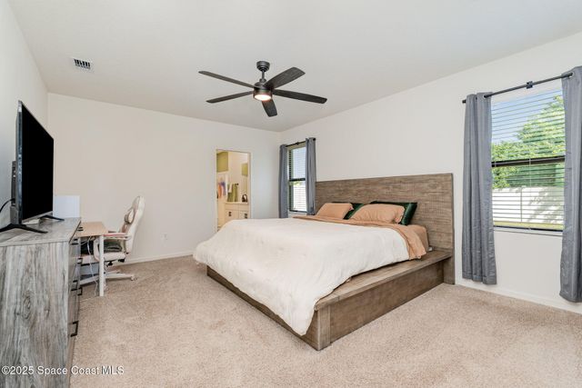 943 Remington Green Drive SE, Palm Bay, FL 32909