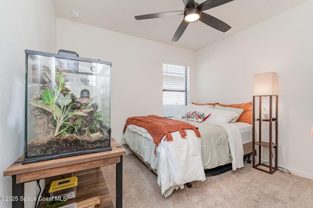 943 Remington Green Drive SE, Palm Bay, FL 32909