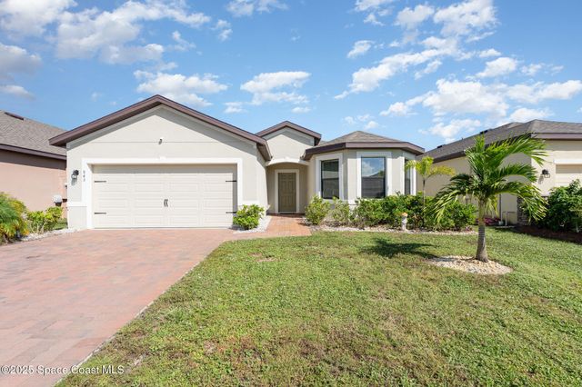 943 Remington Green Drive SE, Palm Bay, FL 32909