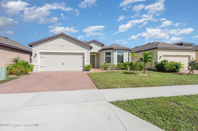 943 Remington Green Drive SE, Palm Bay, FL 32909