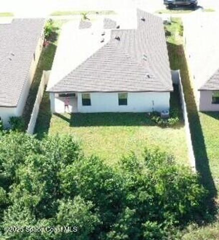 943 Remington Green Drive SE, Palm Bay, FL 32909