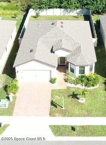 943 Remington Green Drive SE, Palm Bay, FL 32909