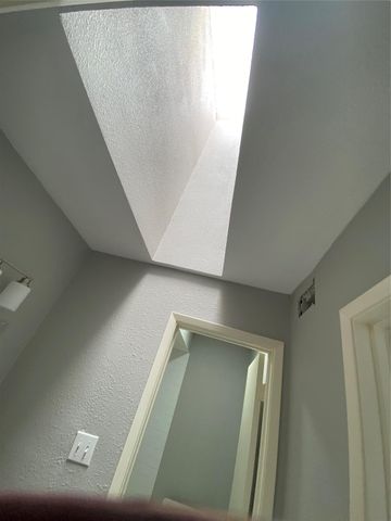 6633 W Airport Boulevard 1304, Houston, TX 77035