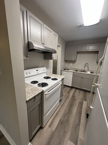 213 Notgrass Rd, Clarksville, TN 37042