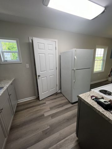 213 Notgrass Rd, Clarksville, TN 37042